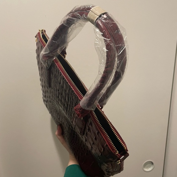 Brahmin Brown Crocodile Satchel Handbag with Removable Strap NWOT - Picture 5 of 7